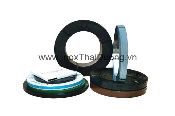 Dây đai inox thường được dùng để đóng hàng, đai kiện hàng hóa