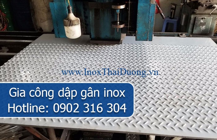 gia công dập gân inox