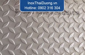 tấm inox chống trượt tphcm
