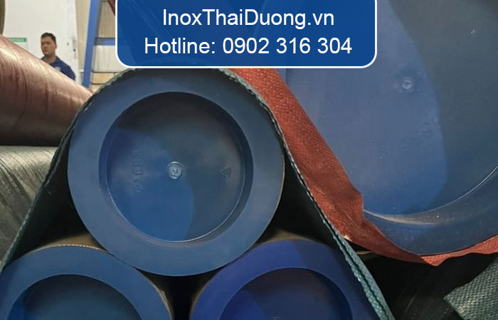ống đúc inox 304 phi 168