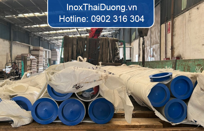 ống đúc inox 316L phi 323
